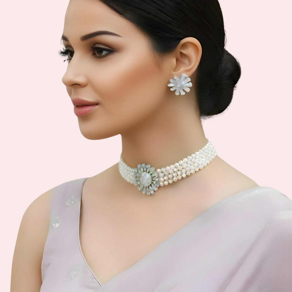 Choker necklace